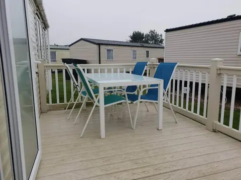 Cosy caravans Sandhills 213 Butlins Skegness resort