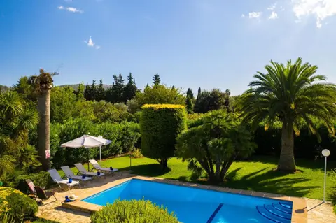 Villa MORENO