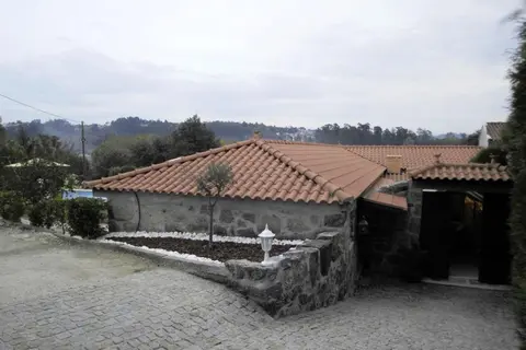 Paradisiacal Villa in Lousada with Private Pool