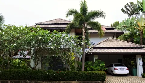 Luxurious Villa in Rawai with Private Pool