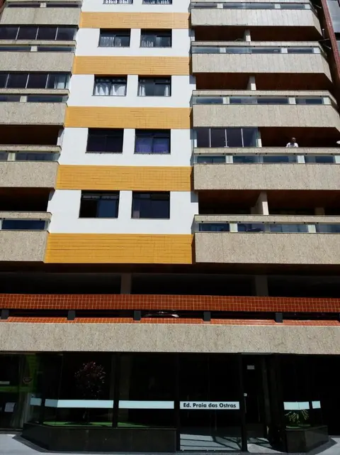 MUITO CONFORTÁVEL - EDIFICIO PRAIA DAS OSTRAS