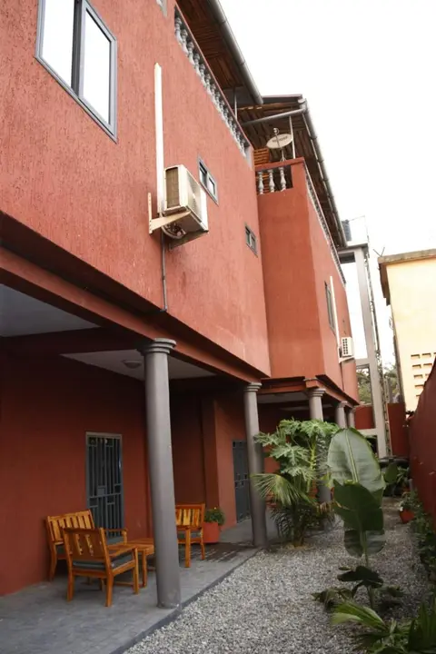 Les perles du bonheur Nyékonakpoé