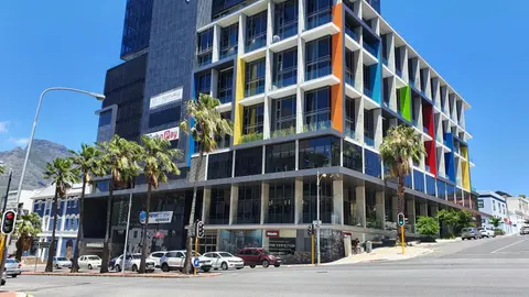 Always-Power De Waterkant Mountain View Apartment