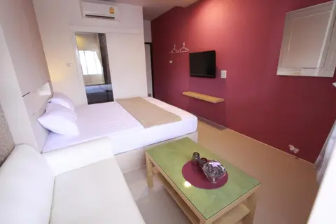 Bearing26 Hotel