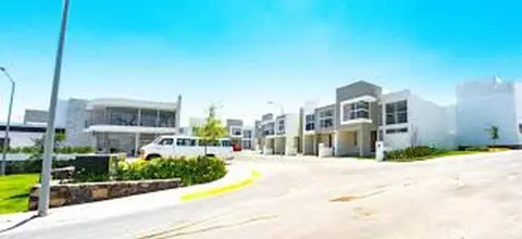 Luxury house with all the amenities Gym Seg Aa cal Pool Tv Wifi