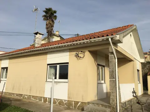 Trajadinha FêloHouse