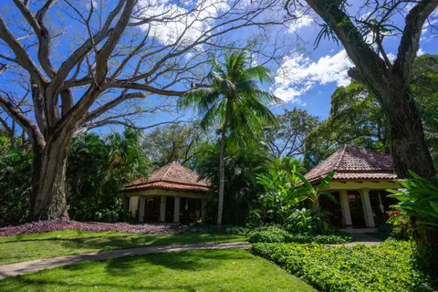 Capitán Suizo Beachfront Boutique Hotel