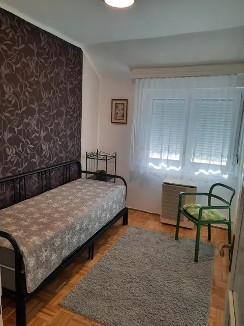 Eszterlánc Apartman Eger