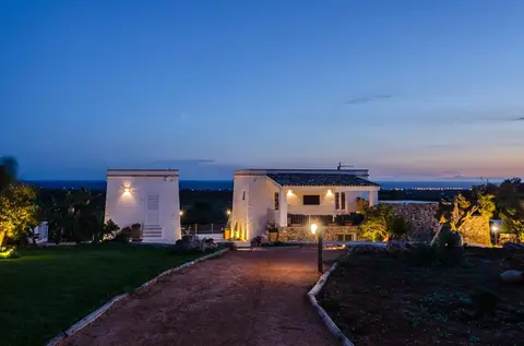 Villa Torre Dell'Altomare con piscina, blocco n2 - Apulia Home