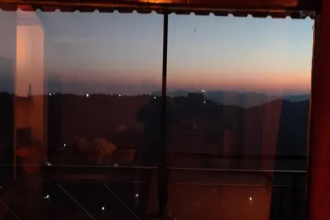 Viewtiful Homestay - The Pine Cone
