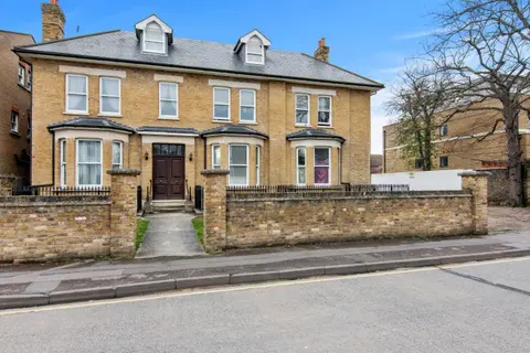 The Roost Group - Bedford House Apartments