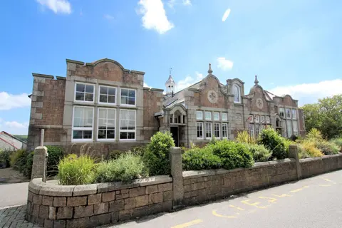 The Old English Rooms