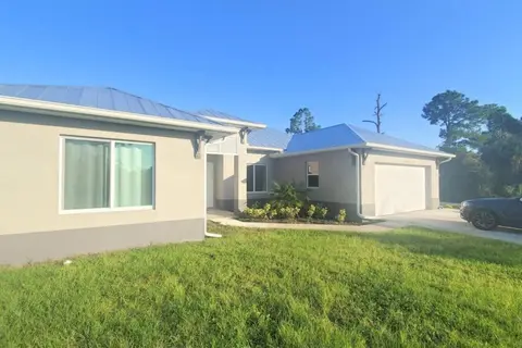 Exquisite Home 4 Beds with Heated Pool & Jacuzzi