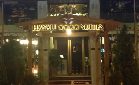 Hayali Suites Hotel