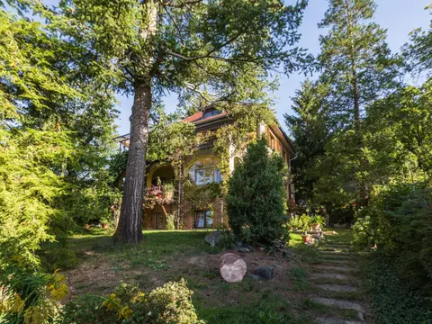 Ferienwohnung Dresden-Pillnitz - Elbhang-Villa - "Am Zuckerhut"