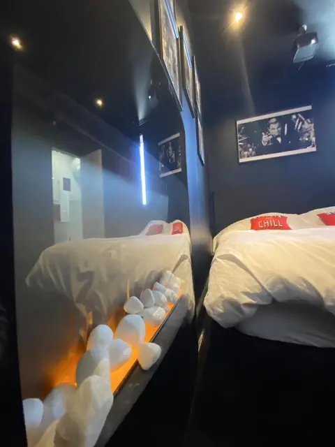 Lh Rooms Location