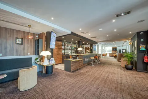 Mercure Aix-en-Provence La Duranne Gare TGV