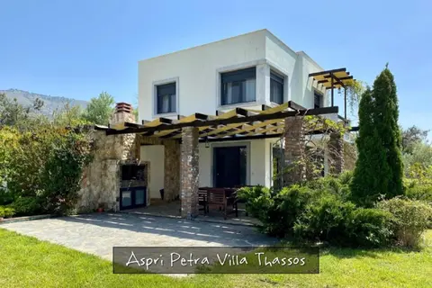 Aspri Petra Villa Rachoni - 3 bedrooms 7 guests