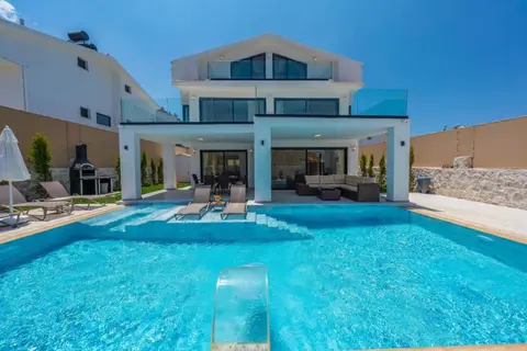 La Marbella Villa
