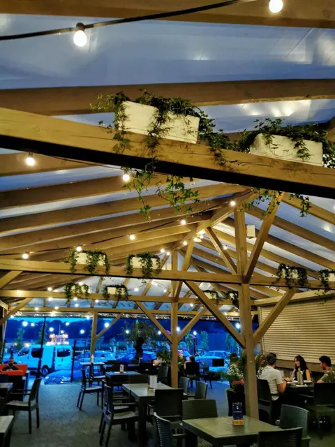 Restauracja ,,Biała Dama,,