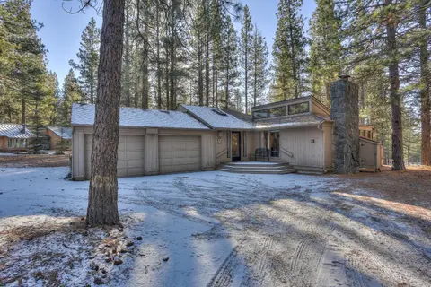 11 Pine Mt Family Home with Game Room