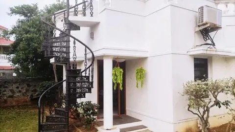 Private Luxury Beach Side Villa