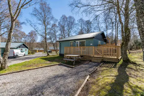 Bracken Lodge 5 with Hot Tub