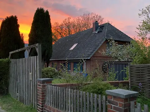 HUUS UTSPANN FeWo mit Terrasse - 23 km vor Hamburg -