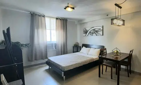 Cozy Studio near Beaches with NetFlix and Pool