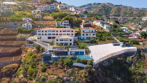 Villa Amplitude