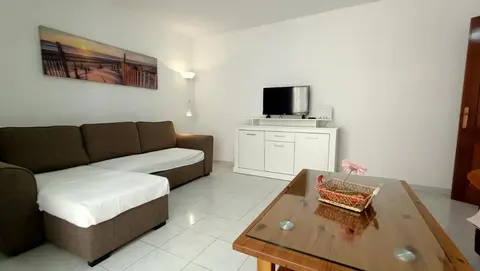 alquilaencanarias El Medano, El Cabezo, next to the beach !!!