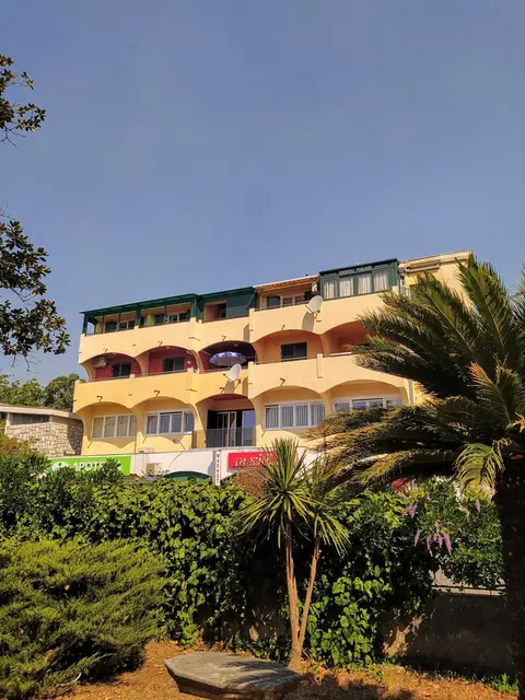 Apartments "Belle Vue"