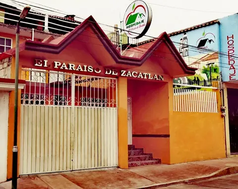 El paraíso de Zacatlán DEPARTAMENTO con JARDÍN y Lumbrera, 11 personas