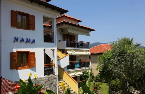 Nama Apartments
