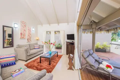 Cook Islands Holiday Villas - Muri Lagoon Beachfront