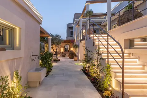 Inotropes Boutique Suites - Adults Only