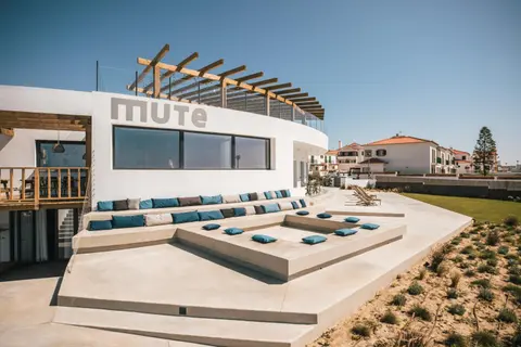 MUTE Hostel Porto Covo