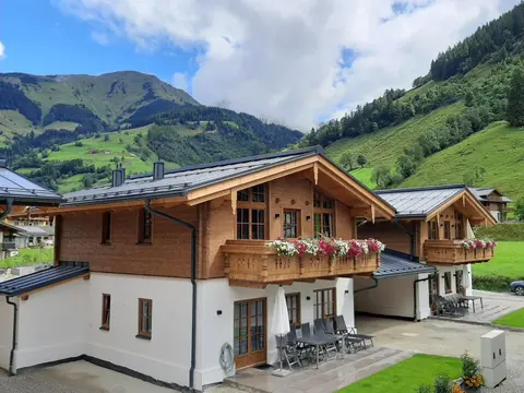 Hochalmbahnen Chalets 10W1, Tanne, nahe Gondel, mit Wallbox und Hunde willkommen