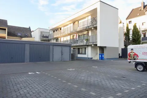 Modernes Studio-Apartment mit privatem Stellplatz für bis zu 4 Personen nur wenige Minuten zur Mosel & Stadt