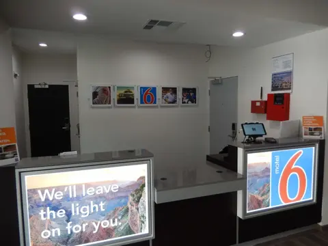 Motel 6-Houston, TX - Downtown North