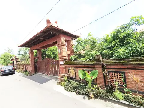 Villa Joglo Kalasan