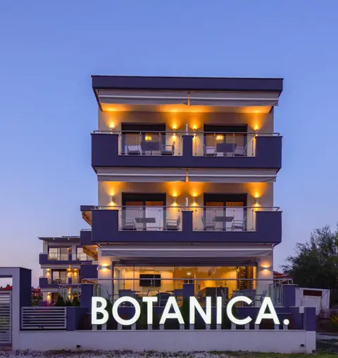 Botanica Luxury Suites