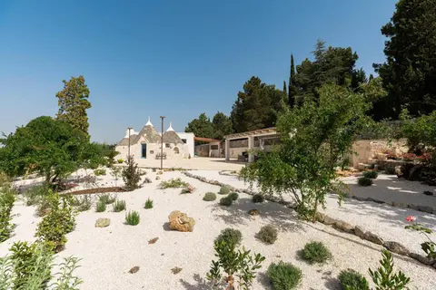 Infinity Truly Trulli