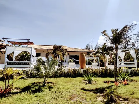 Villa Pinolo by Kabana