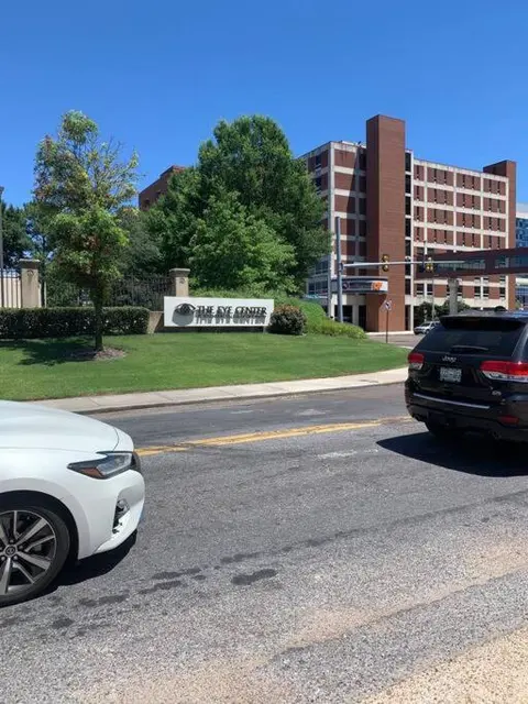 Near Rhodes College, FedEx Forum, Regional One, UTHS-Renansant-MingleHall