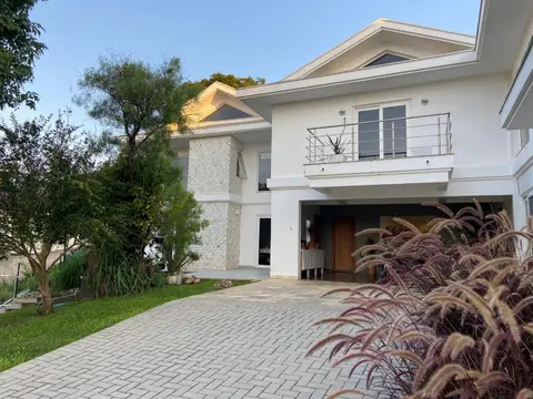 Suite residencial, Villa da Luz