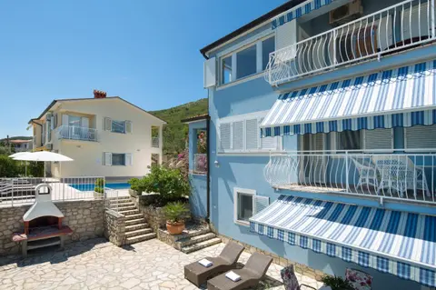Apartment Paradiso - Ravni