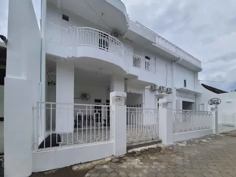 RedDoorz Syariah at Jalan Godean