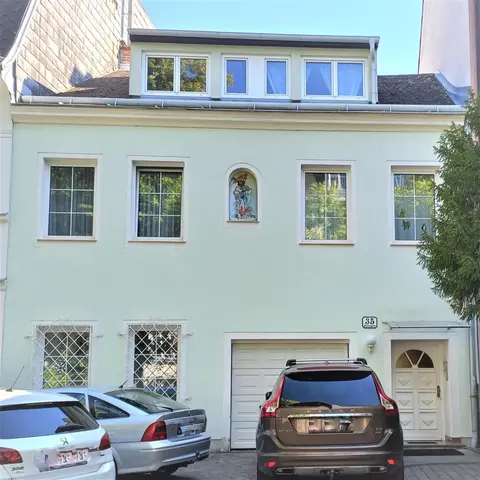 Apartments Peter