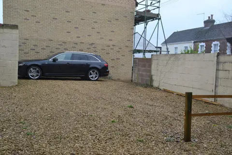 Willow Tree 1 bed Apartment - STAYSEEKERS